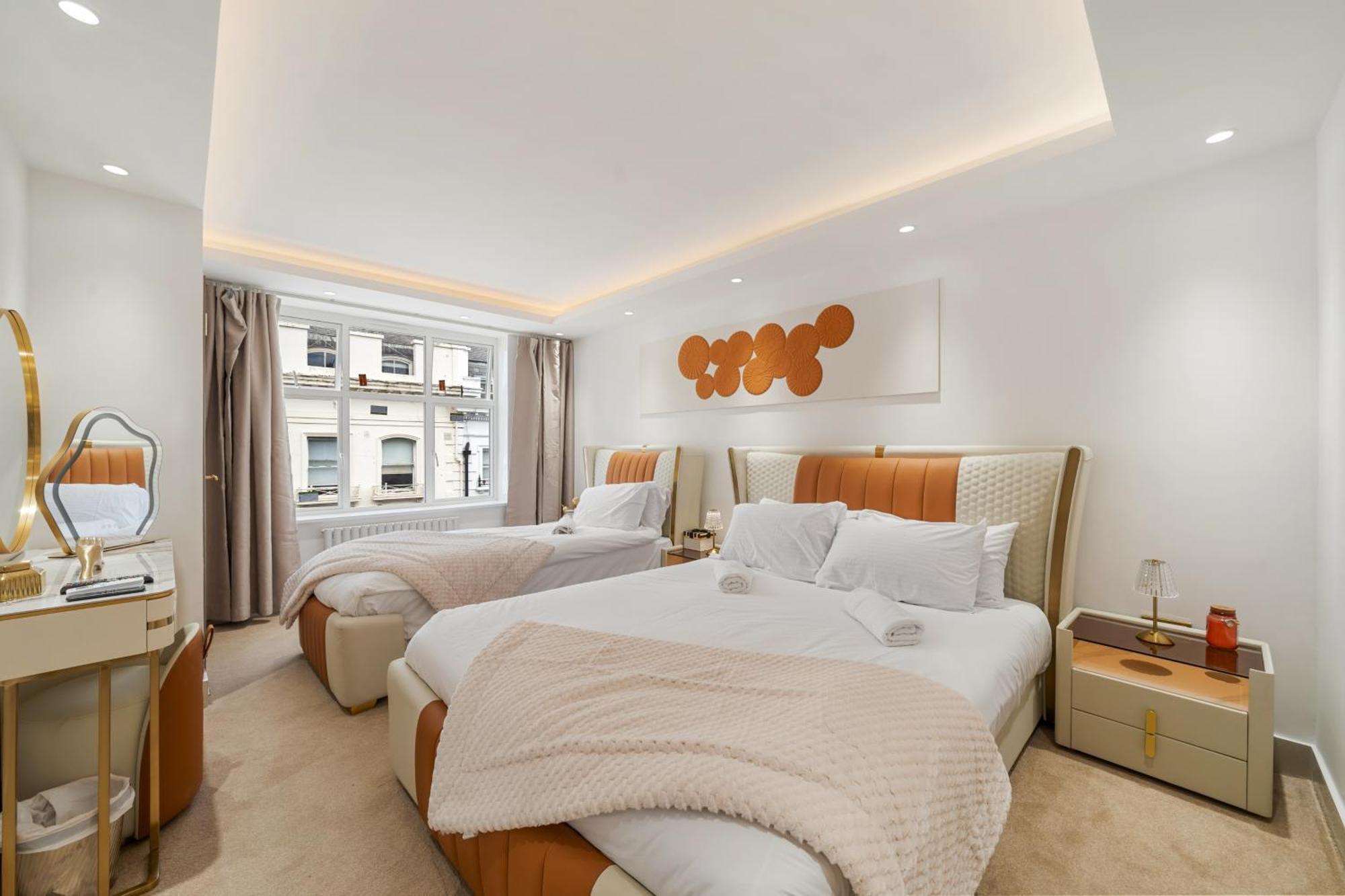 Apartment Sophisticated Luxury 2 Bedroom In Mayfair H5 *