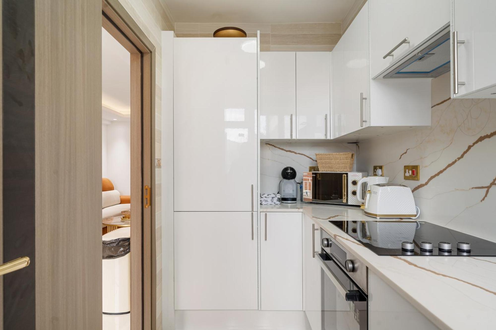 Sophisticated Luxury 2 Bedroom In Mayfair H5 Apartment