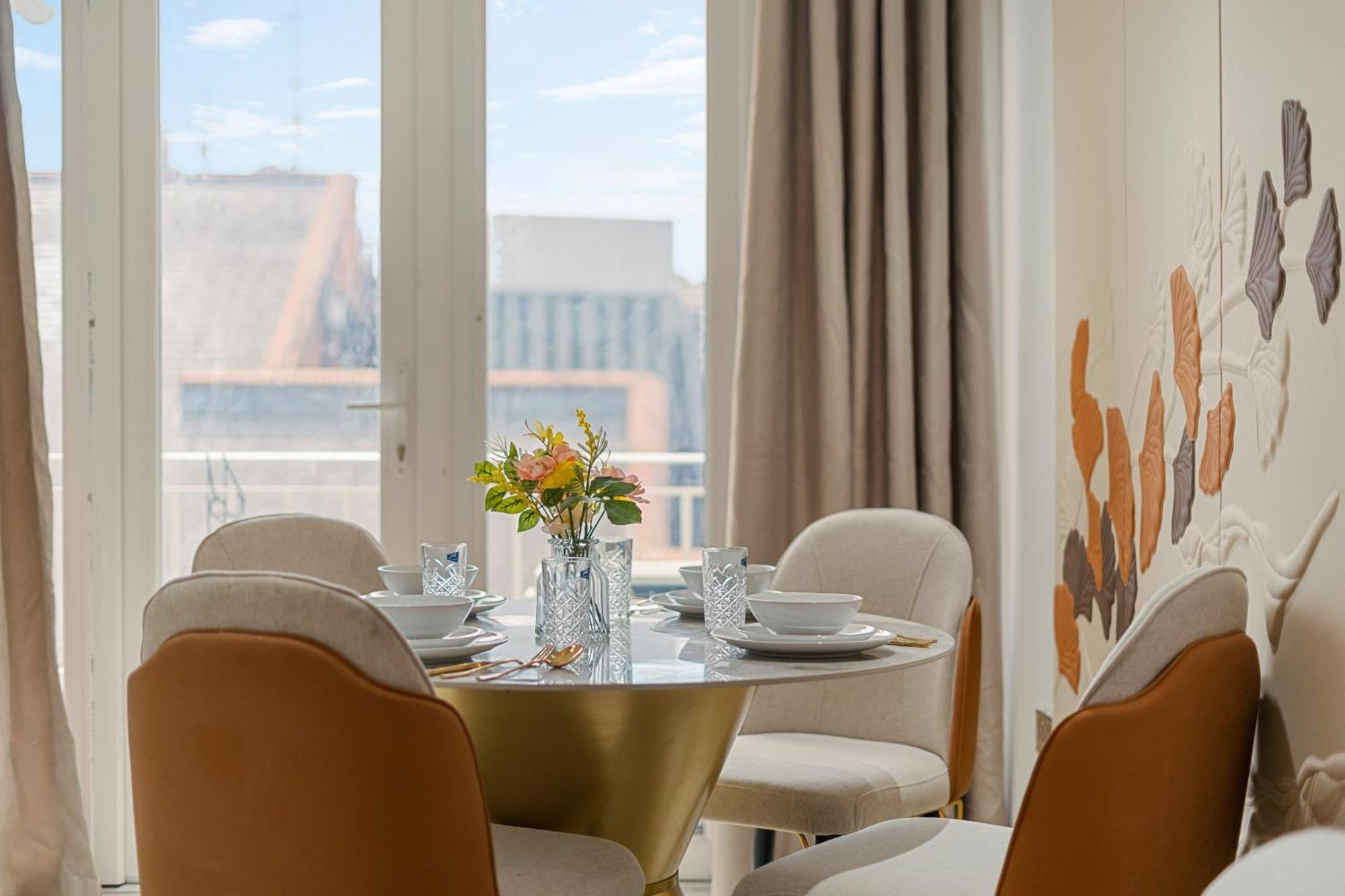 Sophisticated Luxury 2 Bedroom In Mayfair H5 Apartment London