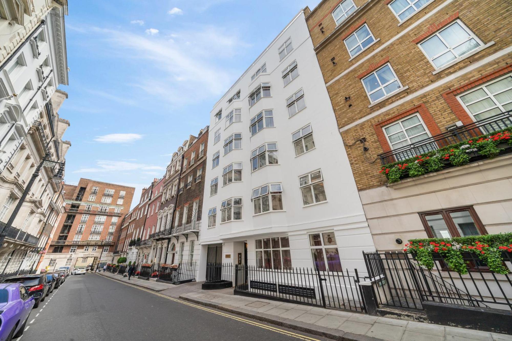 Sophisticated Luxury 2 Bedroom In Mayfair H5 Apartment *